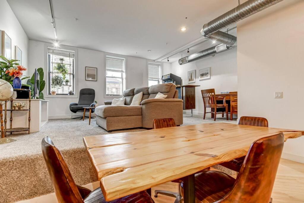 Lovely 2-Bedroom Unit In Springfield Eksteriør bilde